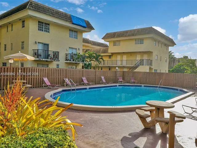 8500 SW 109th Ave #6102 — Photo 1