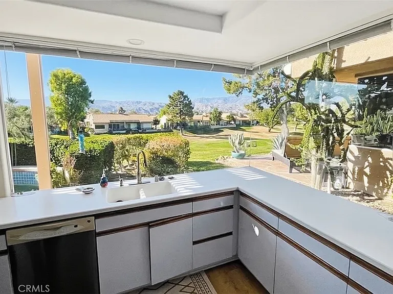 45 Pebble Beach Dr — Photo 3