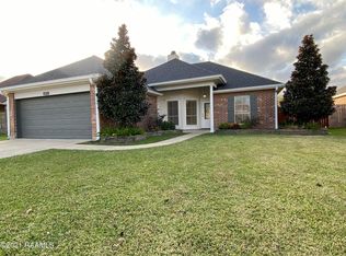 307 Stags Leap Ln, Broussard, LA 70518
