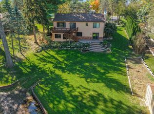 3330 Benstein Rd, Commerce Township, MI 48382