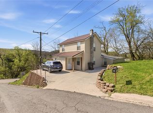 3 Chestnut St, Meyersdale, PA 15552