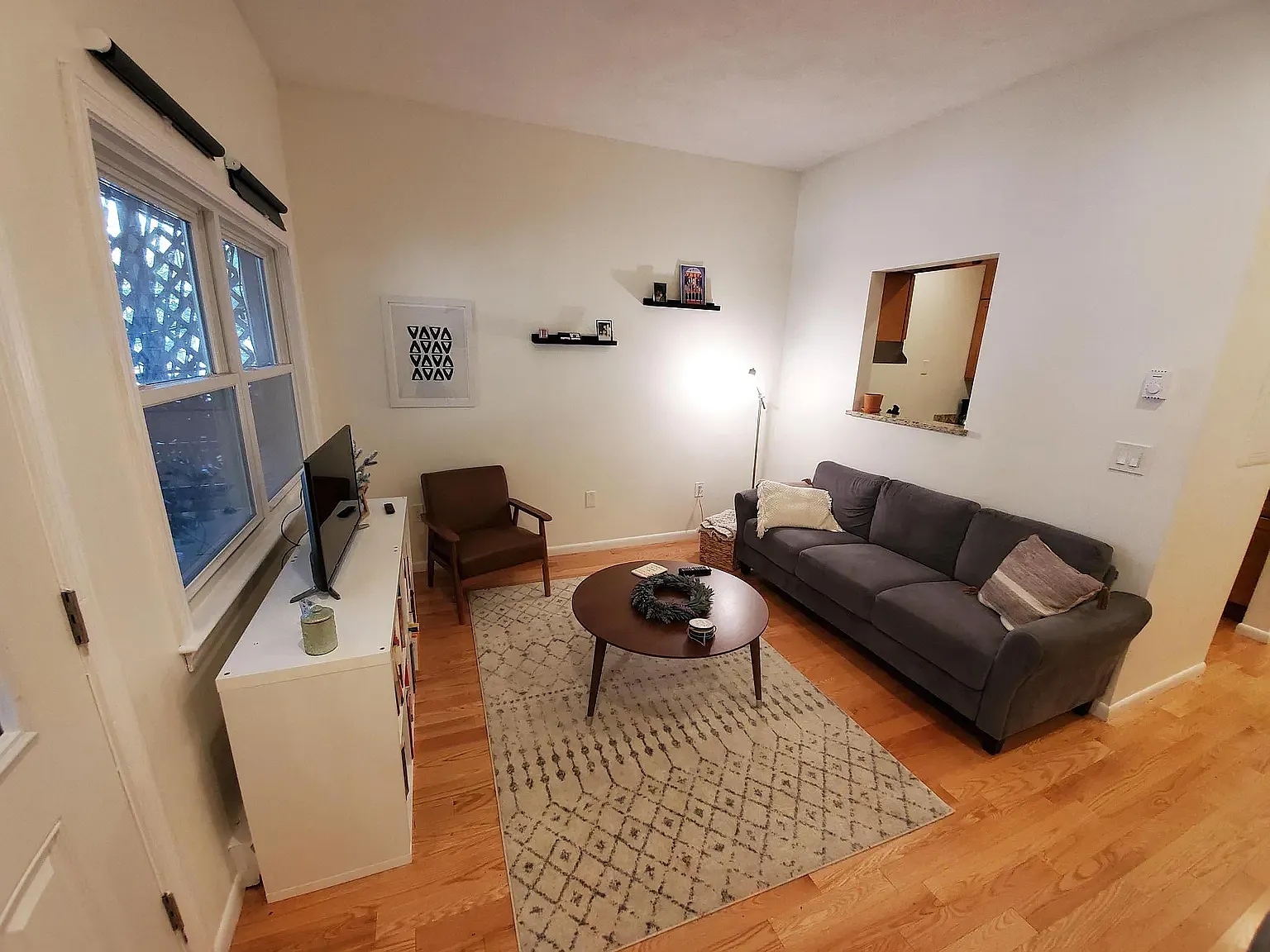 1 bed, 600 sqft, $3,200 — Photo 4