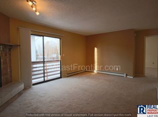 16948 Park Place St APT 3, Eagle River, AK 99577