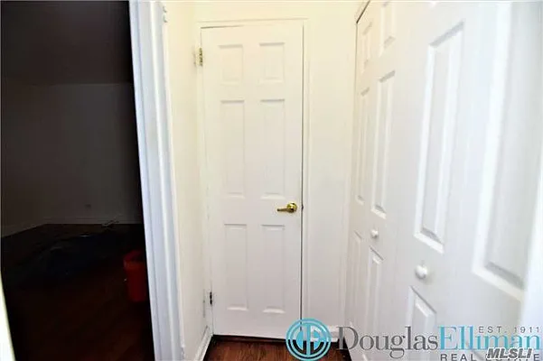 Rented by Douglas Elliman | media 20