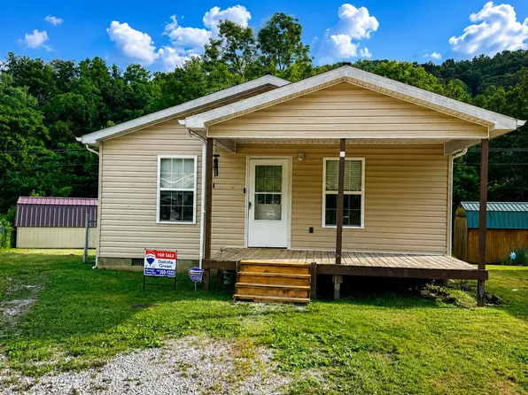 115 Stambaugh Estates Dr, Stambaugh, KY 41257