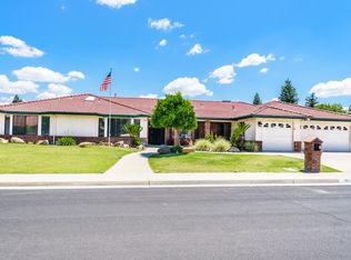 180 Brehler Ave, Sanger, CA 93657