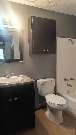 3835 W 20th Ave #3 — Photo 4