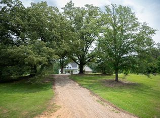 350 Odie Eaves Rd, Louisville, MS 39339