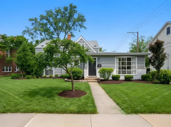 4740 Douglas Rd, Downers Grove, IL 60515