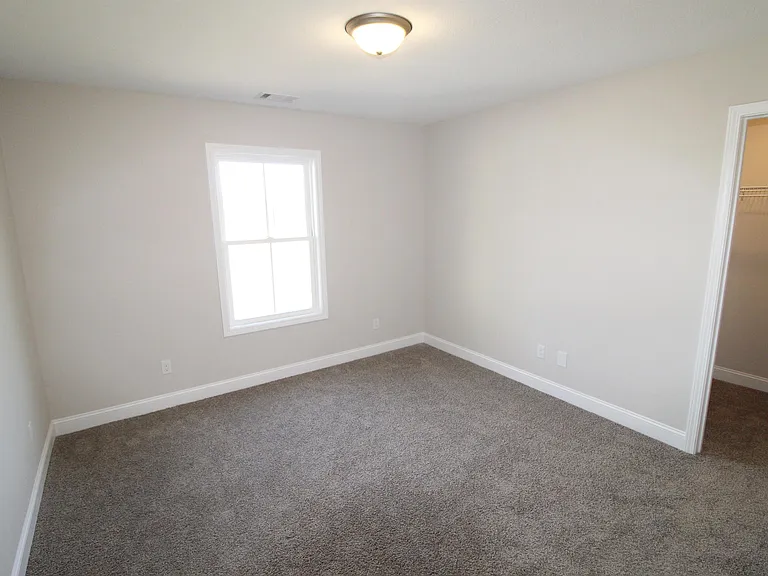 406 Noble Ct — Photo 27
