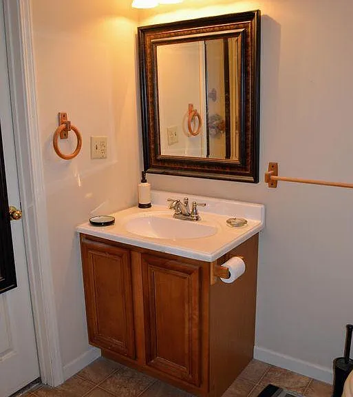 143 Simmons Dr — Photo 17