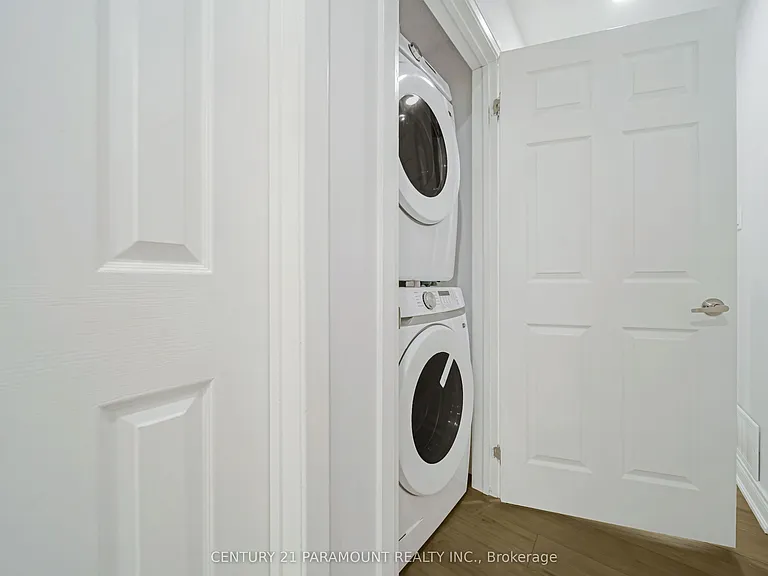 11 Gondola Cres — Photo 26