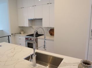 429 Columbus Ave #A, Boston, MA 02116