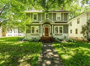 1018 10th St S, Fargo, ND 58103