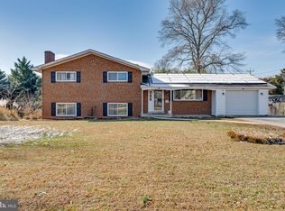 6703 Coolridge Rd, Temple Hills, MD 20748