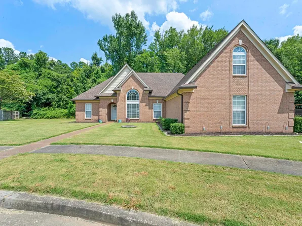 5182 Summer Mist Dr, Arlington, TN 38002