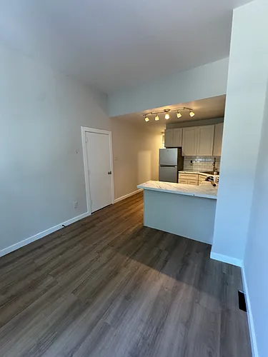 1839 W Master St Photo 1