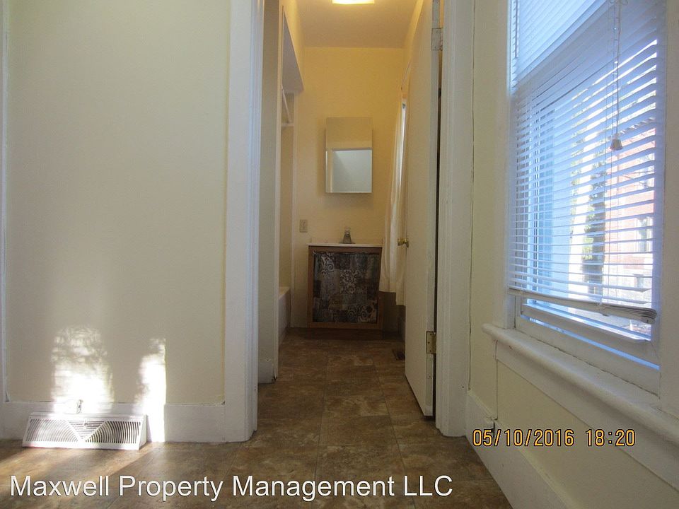 1st image of 98 Lawrence St #2