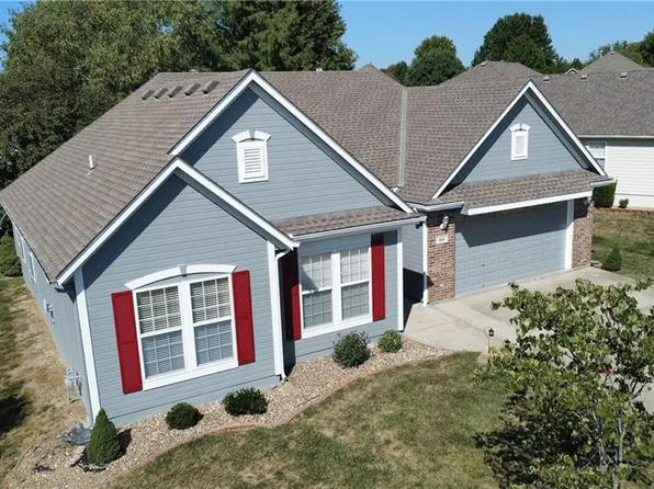 616 Meadowlark Dr, Raymore, MO 64083