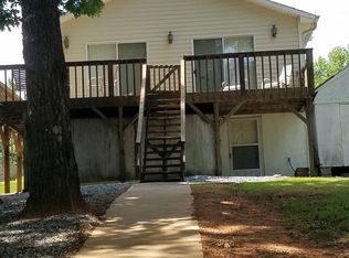 1042 Riverview Rd, Lexington, NC 27292