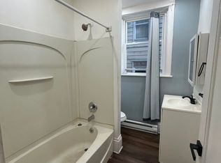 121 Evergreen St #1, Harrisburg, PA 17104