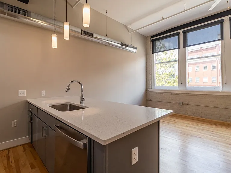 117 S 14th St — Photo 34