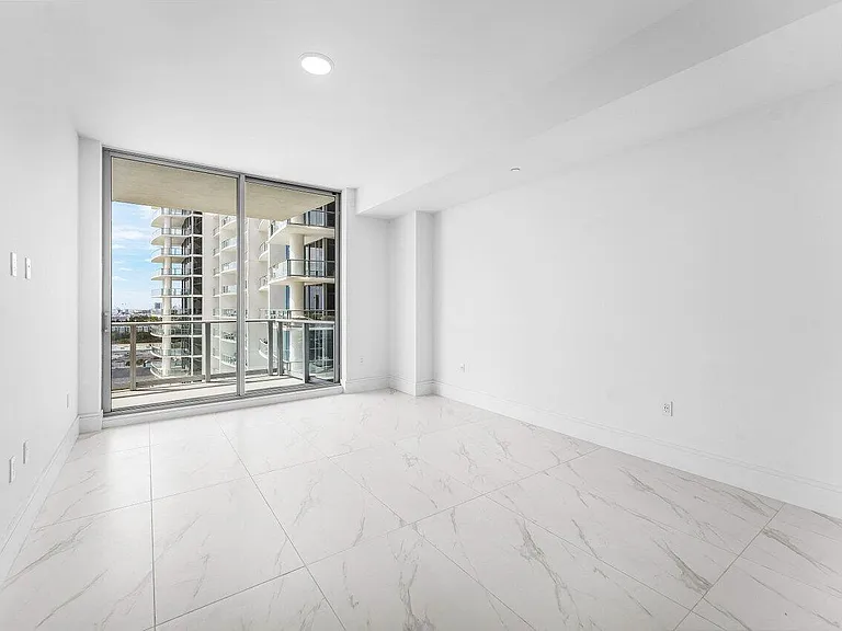 220 Lake Shore Dr #1415 — Photo 13
