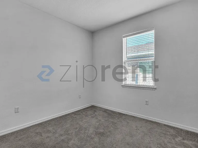 1105 Fig St — Photo 13