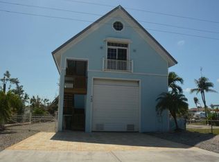 540 Coconut Ave, Goodland, FL 34140