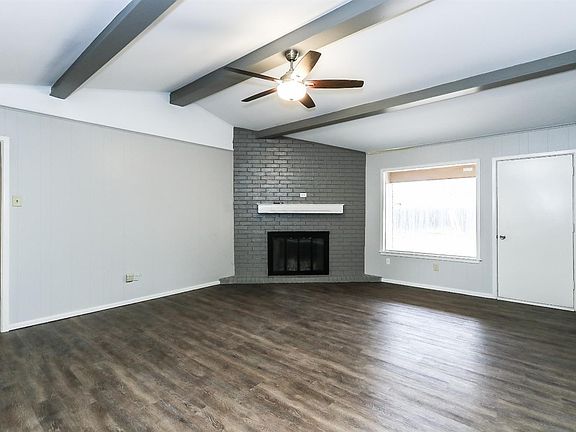 3rd image of 4814 62nd St #B