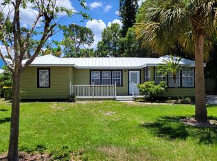 2316 Gull Ln, Sarasota, FL 34237