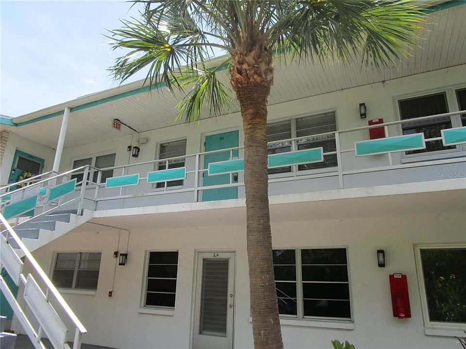 1st image of 6100 21ST STREET N #11