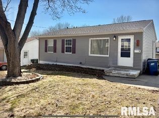 716 Roscoe Ave, Muscatine, IA 52761