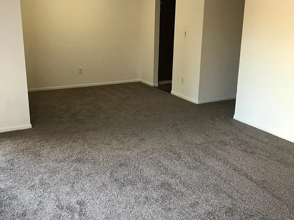 Dining area / living room