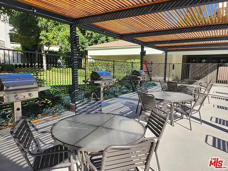 2122 Century Park Ln #213 — Photo 38