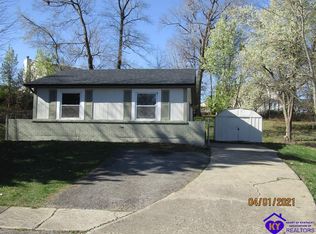 160 Vonda Ct, Radcliff, KY 40160