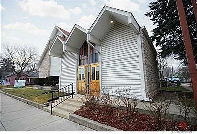 2nd image of 698 N 10th St
