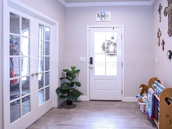 4th image of 5608 Fox Den Ave