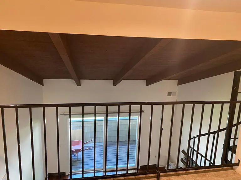 6351 Riverside Dr #20 — Photo 3