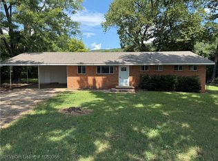 115 Cloos Circle Dr, Ozark, AR 72949