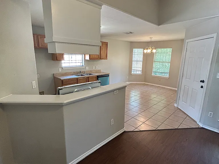 3536 Vilbig Rd — Photo 7