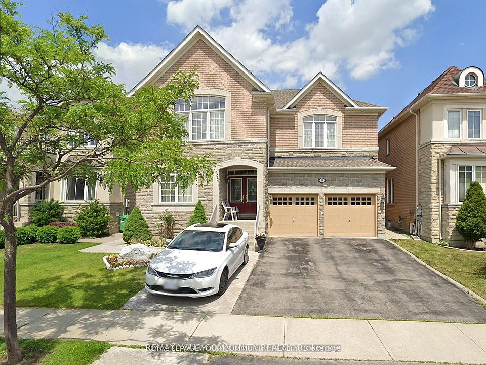1st image of 9 Hawkridge Trl