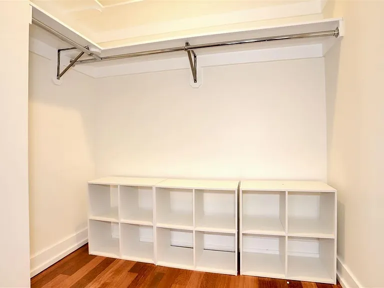 389 Washington St #20A — Photo 18