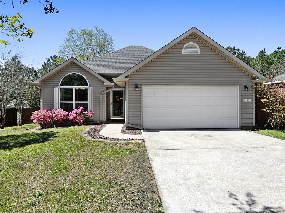 1st image of 13623 Tara Hills Dr