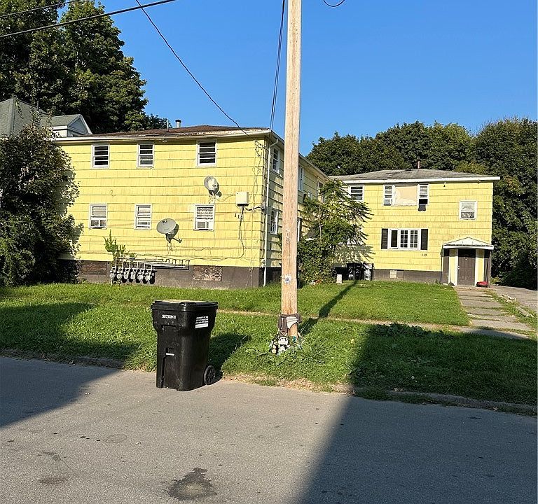 1st image of 113 Dearborn Pl