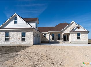 1000 Black Ankle Rd, Lockhart, TX 78644