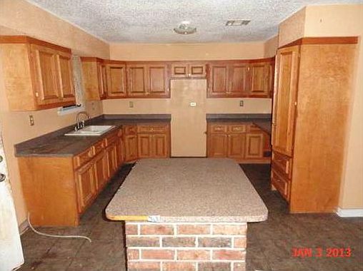4th image of 3036 Tifton Ave