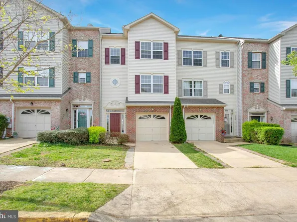 250 Cambridge Pl, Prince Frederick, MD 20678