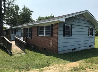 940 W End Rd, Chester, SC 29706