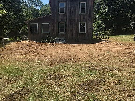 5th image of 700 Paddy Mountain Rd